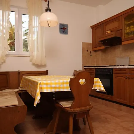 Appartement Brist 505a
